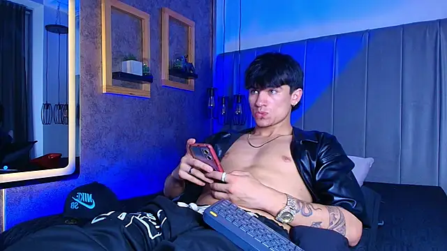 Chatroom XXX en direct de The_BossCrown