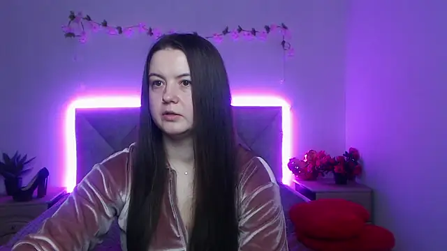 Chat +18 de MavkaCute ao vivo