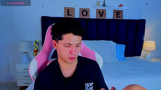 Issac_james_ 网络视讯表演