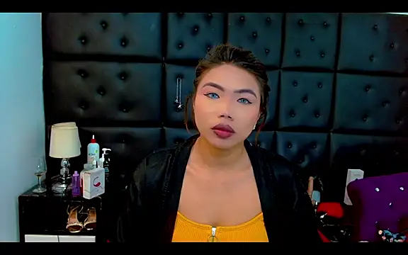 Cloelombard Live XXX-chat