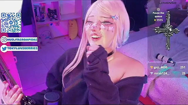 toky_doll's Live XXX Chat