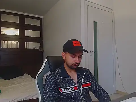 BryceReign Live XXX Chat