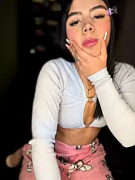 โชว์เว็บแคมของ Laura-Khalifa