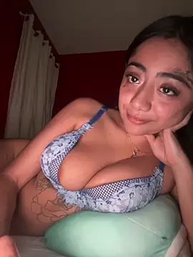 Chatroom XXX en direct de reinaass