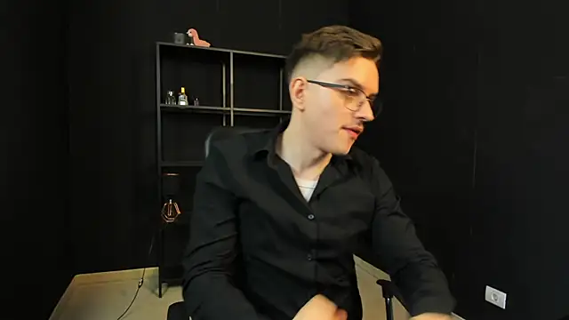 FelixStarkk Adlı Modelin Web Kamerası Şovu