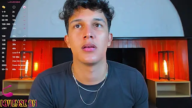 Leo_Savage_ – Live XXX-chat