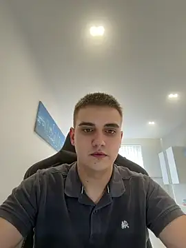 WARDEN_w Pertunjukan Webcam