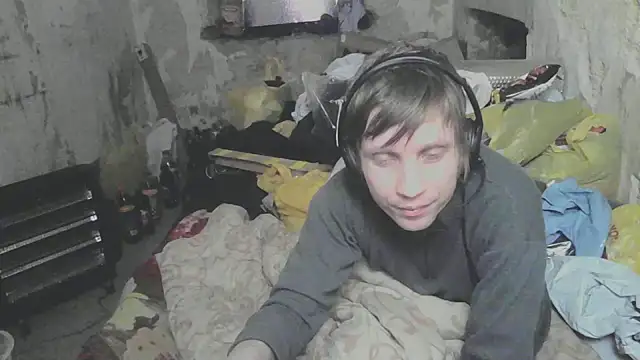makarov1993 Pertunjukan Webcam