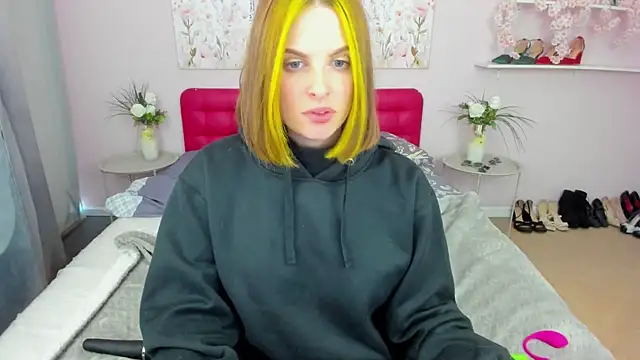 SabrinaRayX's Live XXX Chat