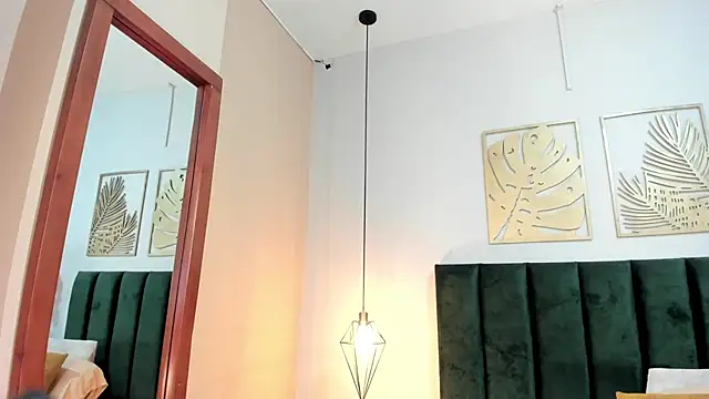 SofiHudson's Live XXX Chat