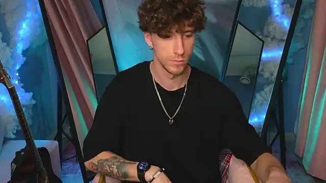 Онлайн чат XXX mark_caron
