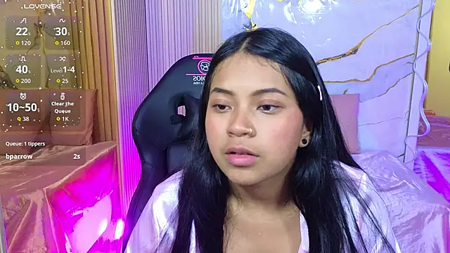 Maile_Tay 라이브 XXX 채팅