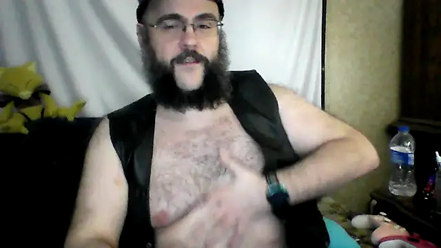 BriTheTopBear – Naživo XXX chat