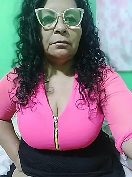 Amarantha25 webcam show