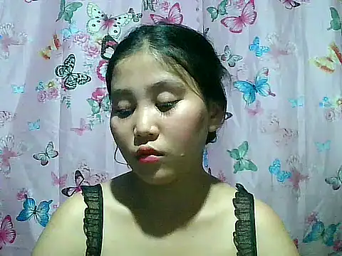 SexyAsianPussy4u 在線直播表演