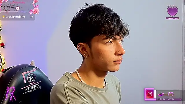 Chat +18 de osamu_tay ao vivo