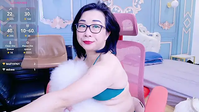 LucianaMen Live XXX chat