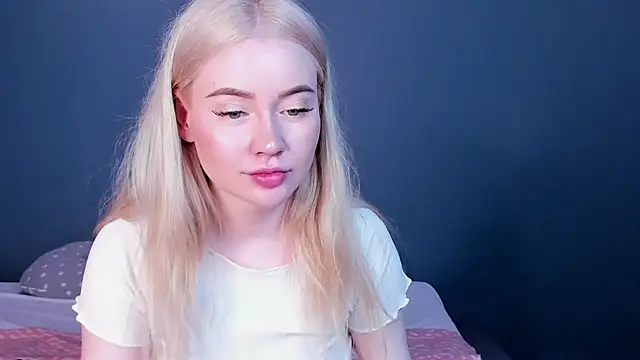 Chat +18 de Lillie_Berry ao vivo