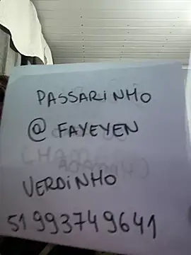 Pertunjukan Kamera Web afayecd