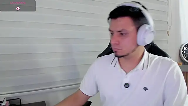 عرض كام Rick_Adams