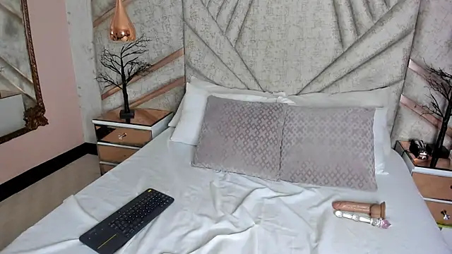 EmeelyMuller's Live XXX Chat