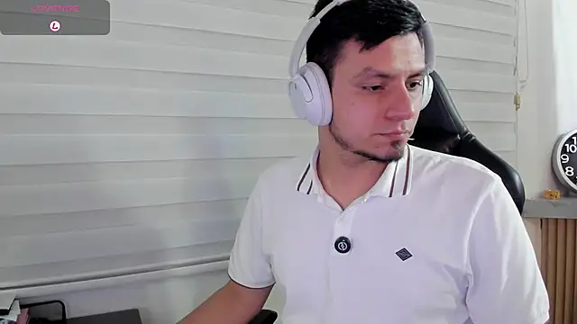 Rick_Adams webkamerás műsora