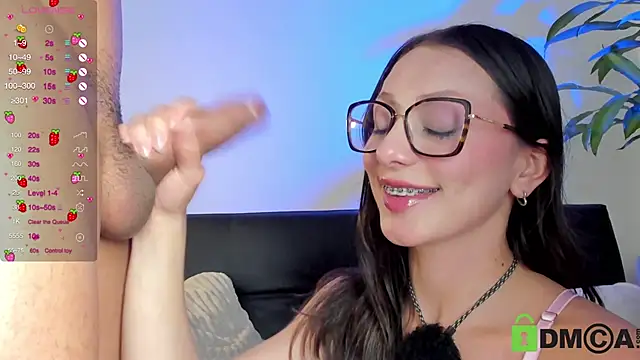 Scarlett_Jackson2: онлайн-секс-чат