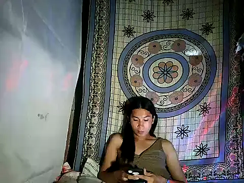 Asian_PrettyAle Webcamshow