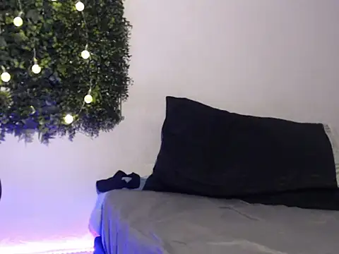 CherryH0ttie's Live XXX Chat