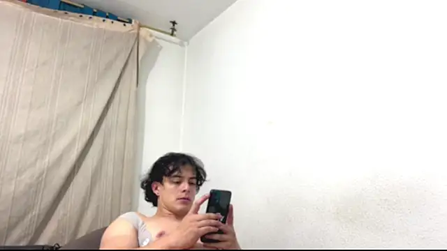 logan_x3 Live XXX Chat
