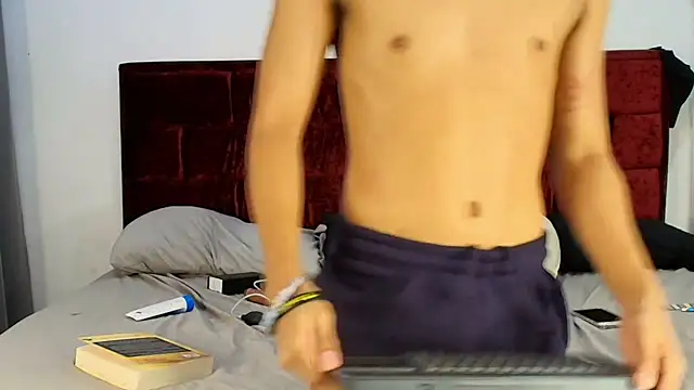 Bryan_Santos_z Live XXX Chat