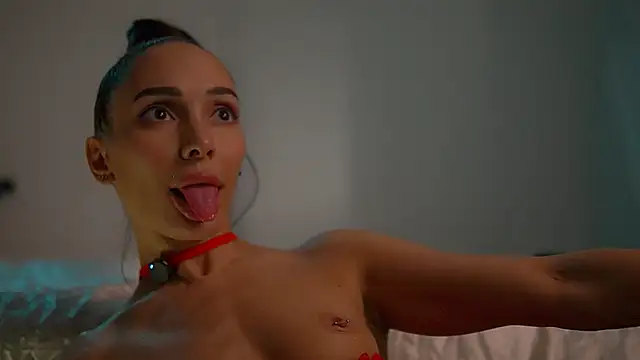 Mila_May_ Chat XXX live