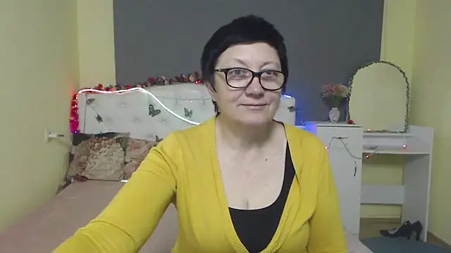 EmilyL0ve Adlı Modelin Web Kamerası Şovu