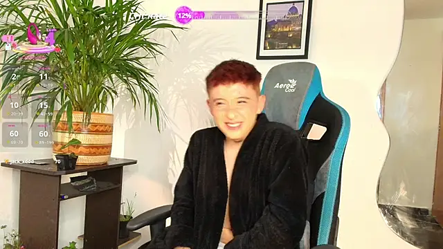Michael_Lopez_1 Show in webcam