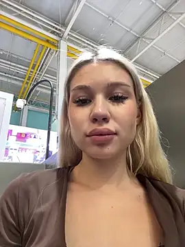 Kiss_Auroraa Webcamshow