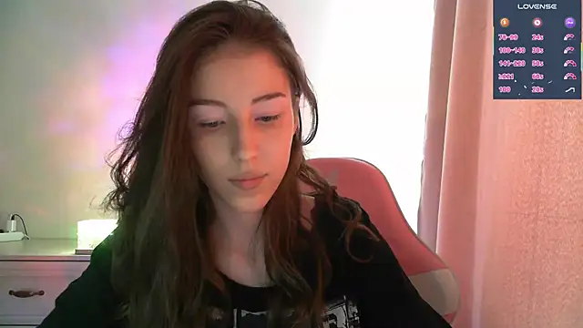 eskatmin Live XXX chat