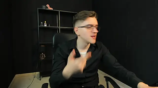 FelixStarkk 在線直播表演