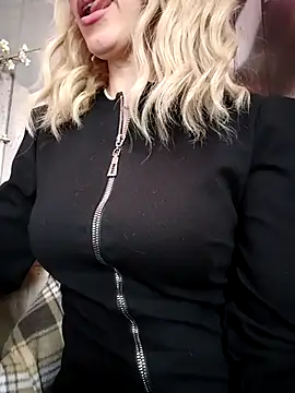 _AliceWine_ Webcam-Show