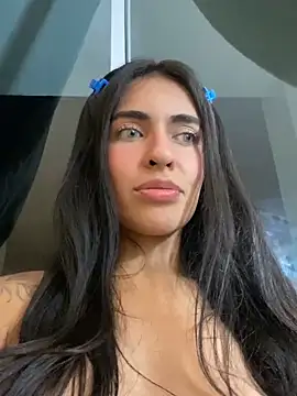 Онлайн чат XXX DaphneUwu