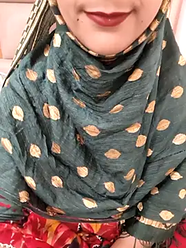 Indian-Aleena 现场XXX聊天