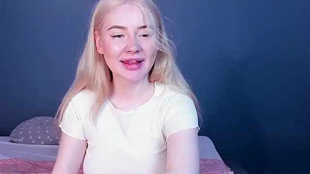 Lillie_Berry Chat XXX live