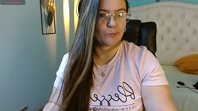MsJossien Live XXX chat