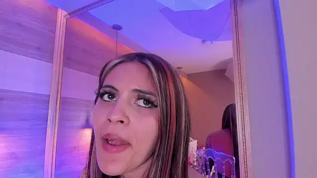 Cori_Paige লাইভ XXX চ্যাট