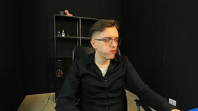 FelixStarkk Pertunjukan Webcam
