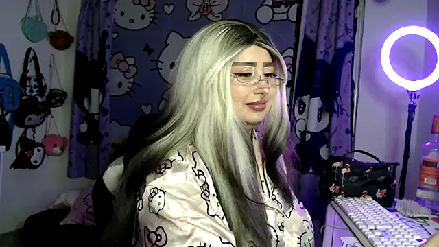 Živý XXX chat lussyevans24
