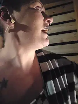 PinkTheHawk Webcamshow