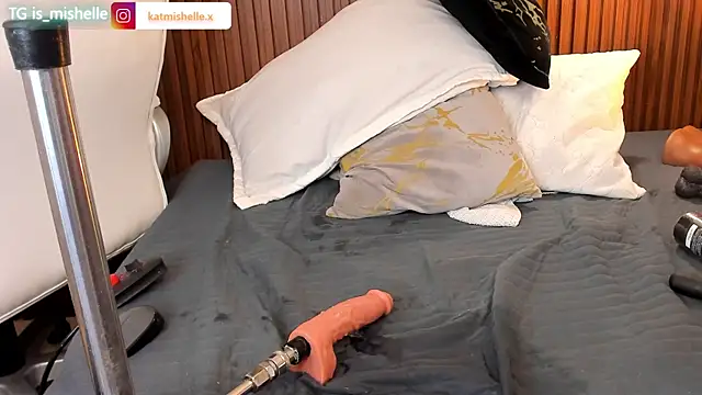 XXX chat uživo modela _mishelle