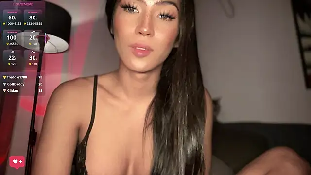 Belle_Sinclair Show in webcam