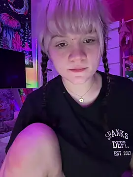 Cutiepiespanks' Webcam Show