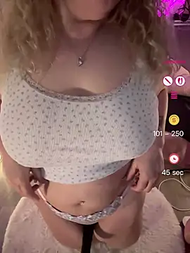 CurvyAnonymousGirl89のライブXXXチャット